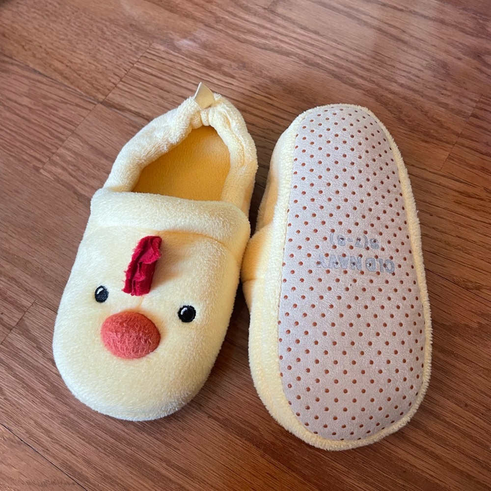 Old Navy Toddler Chicken Slippers